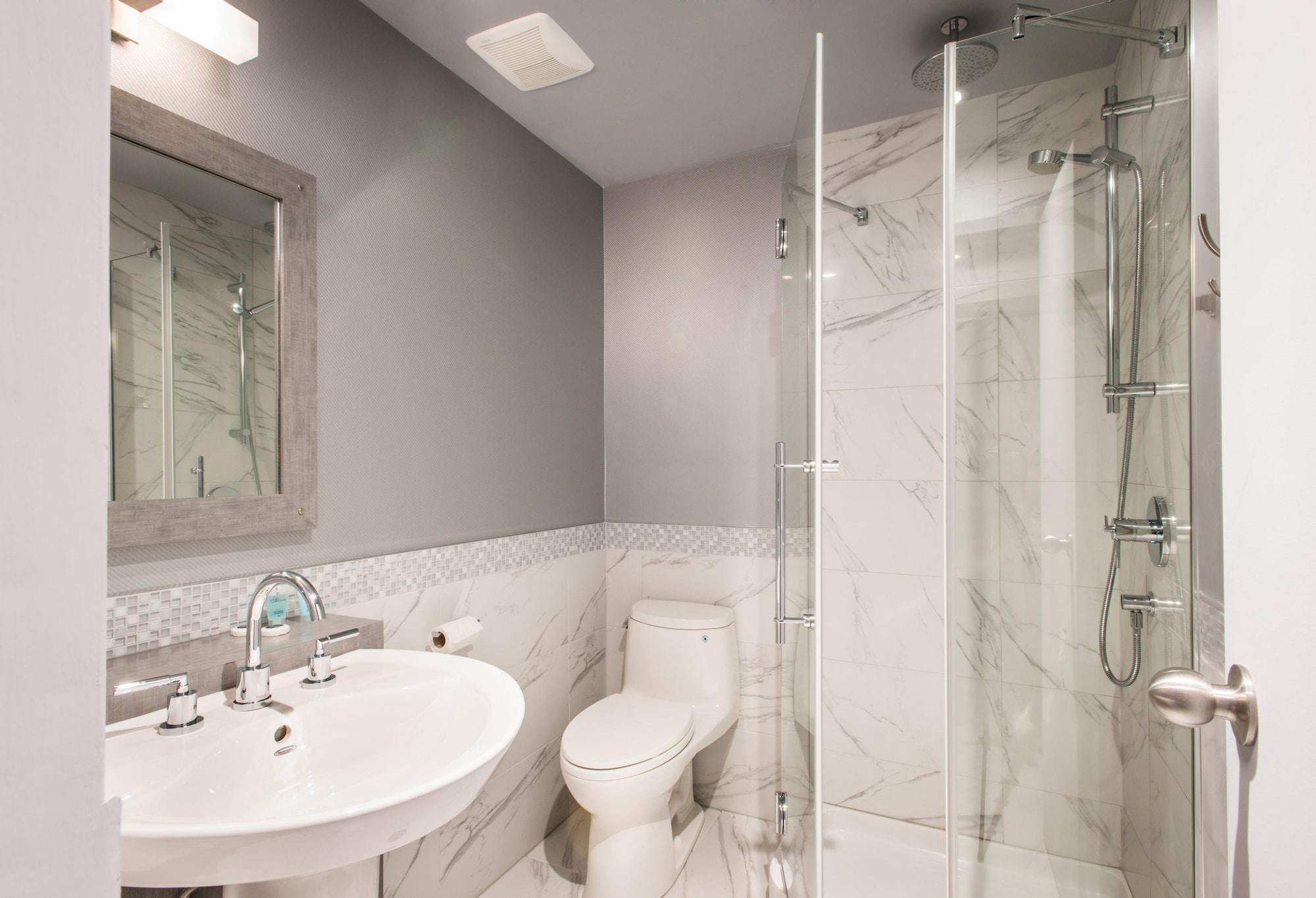 Le Chabrol Hotel & Suites Montreal Zewnętrze zdjęcie