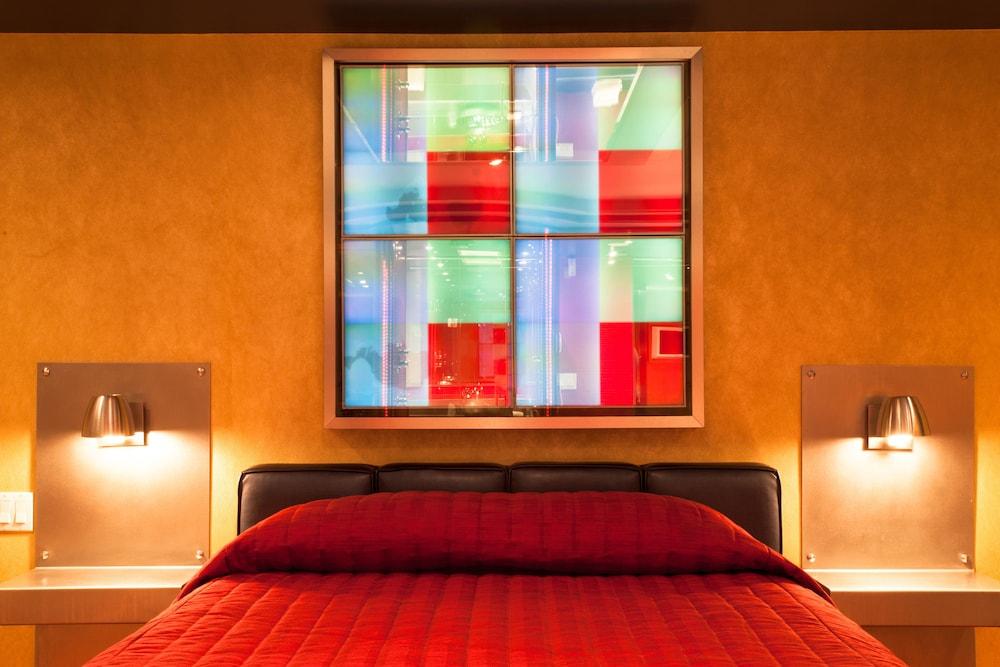 Le Chabrol Hotel & Suites Montreal Zewnętrze zdjęcie