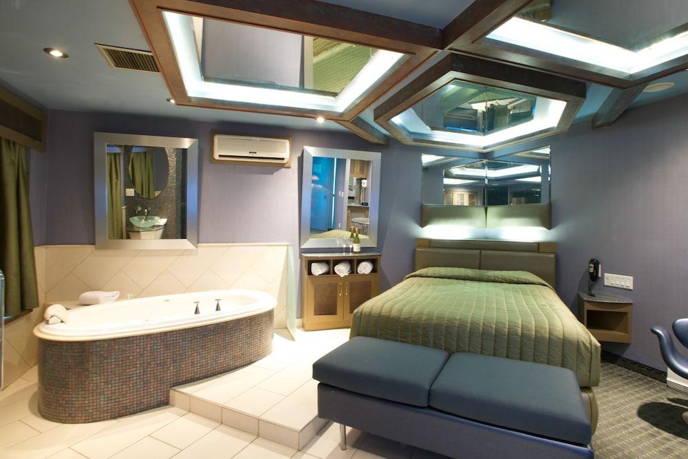 Le Chabrol Hotel & Suites Montreal Zewnętrze zdjęcie