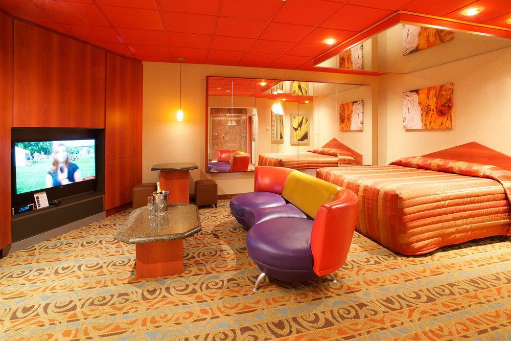 Le Chabrol Hotel & Suites Montreal Zewnętrze zdjęcie