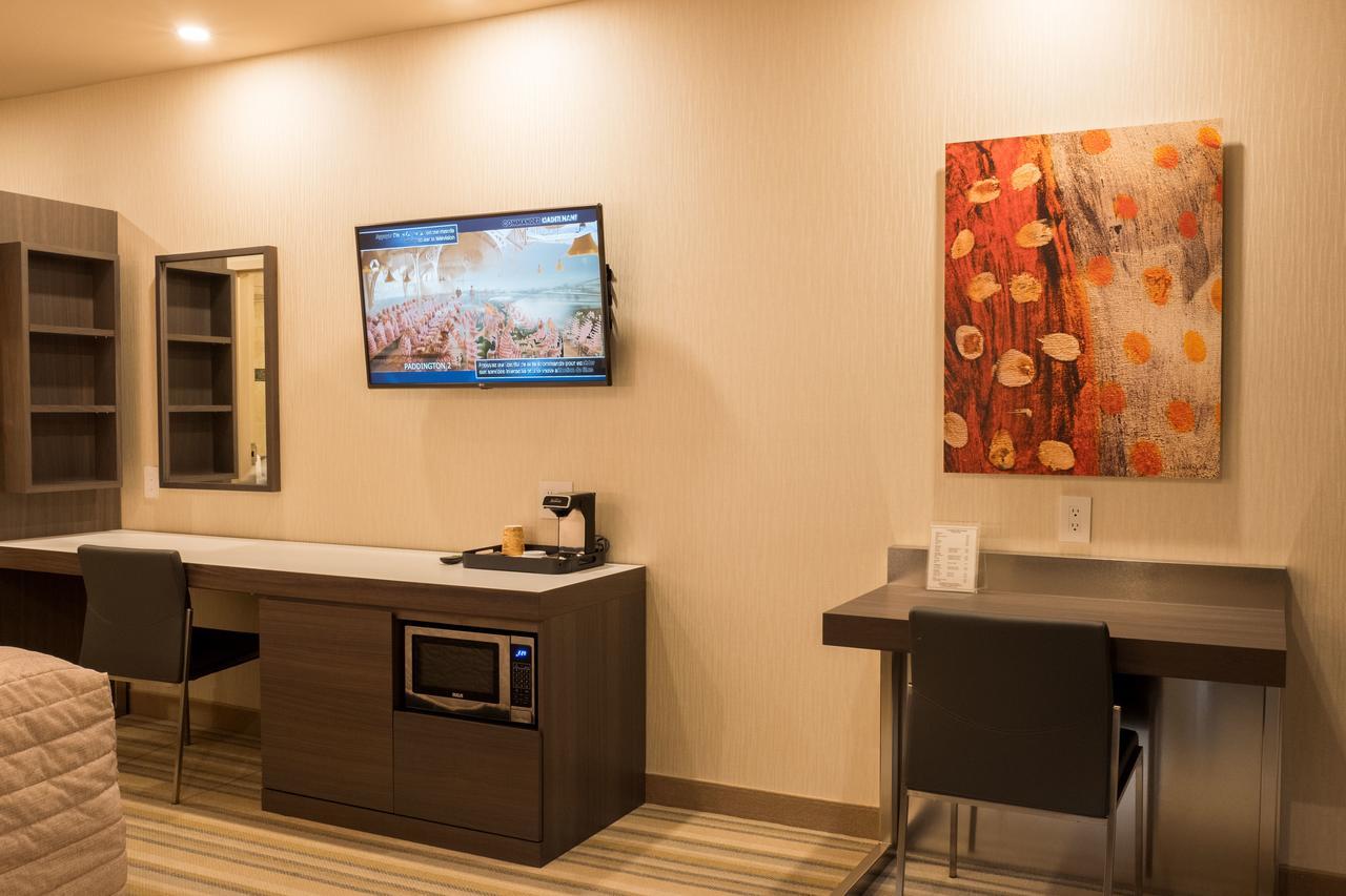 Le Chabrol Hotel & Suites Montreal Zewnętrze zdjęcie